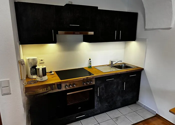 Bauer Wirts Zwei-zimmer-wohnung *