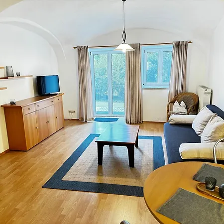 Bauer Wirts Zwei-zimmer-wohnung Apartment *