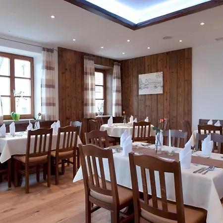 Bauer Wirts Zwei-zimmer-wohnung * Kirchham