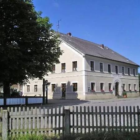 Apartment Bauer Wirts Zwei-zimmer-wohnung *