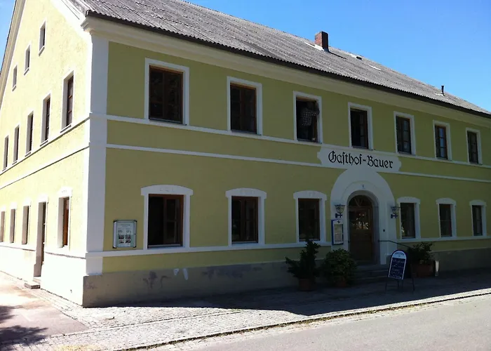 Bauer Wirts Zwei-zimmer-wohnung *